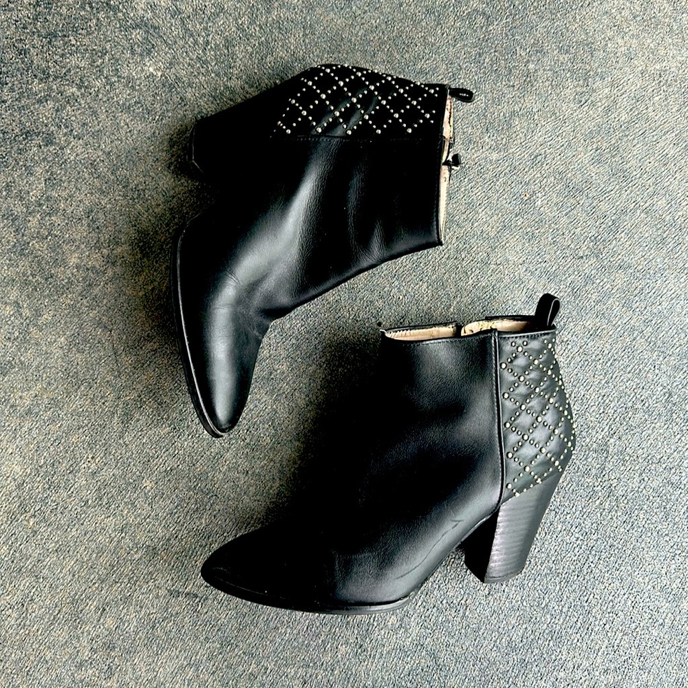 Zara Woman black leather silver studded booties sz 9